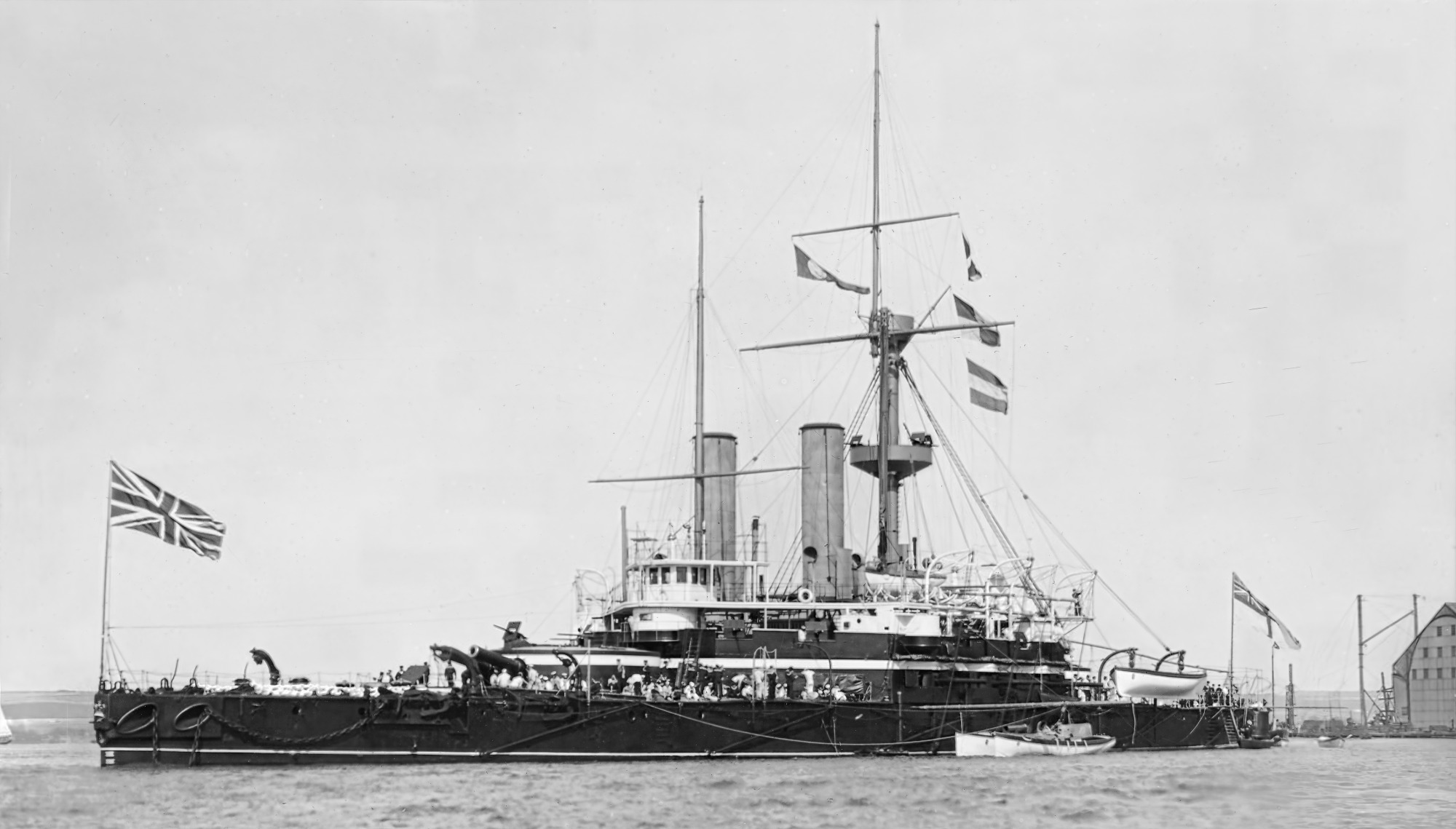 Pancernik wieżowy HMS Trafalgar Pancernik wieżowy HMS Trafalgar